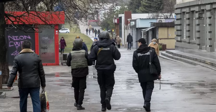 В українських містах вводять комендантську годину: коли не можна виходити