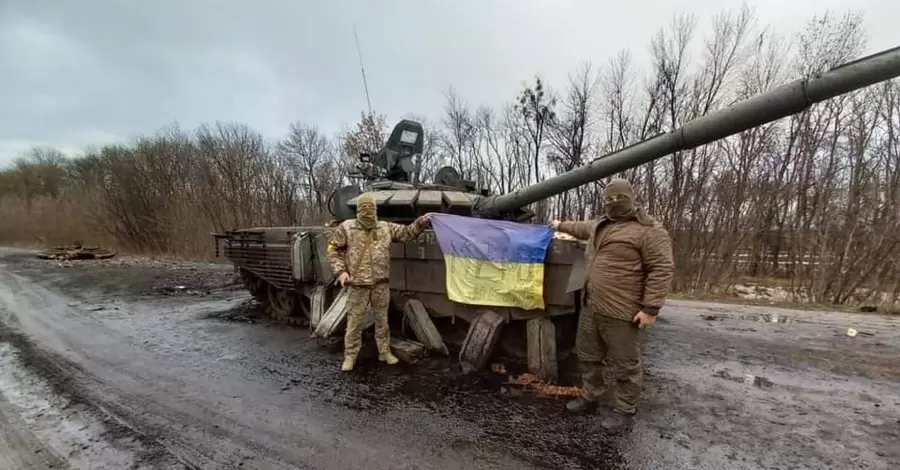 Генштаб ЗСУ назвав втрати військ РФ станом на ранок 4 березня: близько 9166 осіб та 939 ББМ