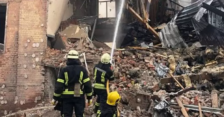 ДСНС: Вночі Харків пережив авіабомбардування. Загинули не менше восьми людей
