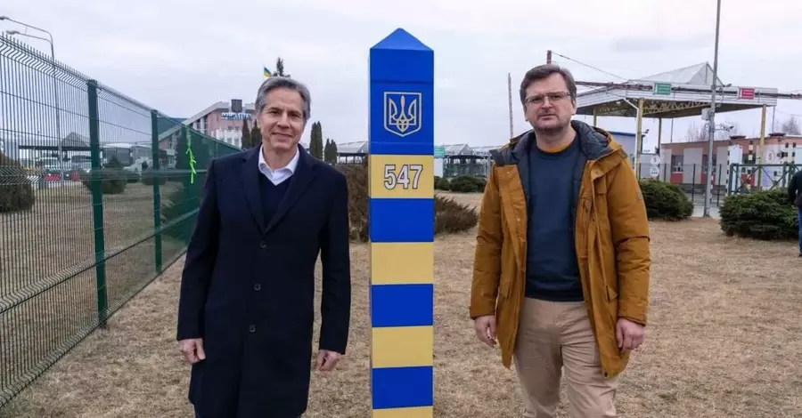 Кулеба та Блінкен зустрілися на українсько-польському кордоні: обговорювали посилення обороноздатності України