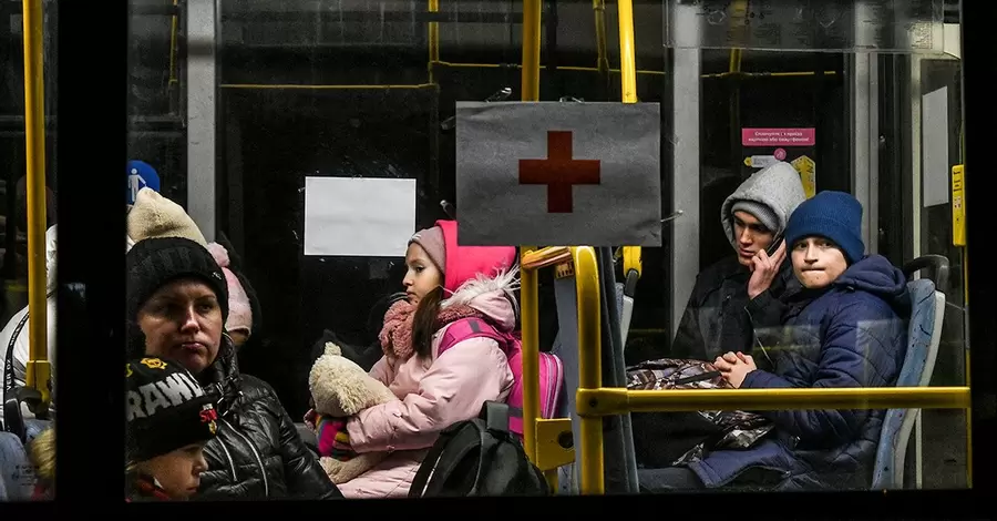 ОП: Більше 38 тисяч людей було евакуйовано з найгарячіших точок України за 10 березня
