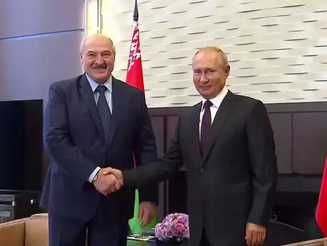 Лукашенко заявил, что Украина собиралась напасть на Беларусь - спасло российское вторжение