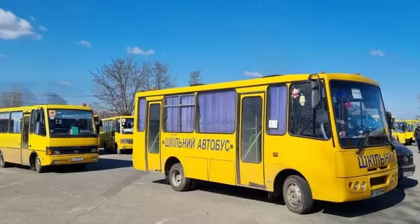 12 марта продолжится эвакуация и доставка гуманитарных грузов в самые горячие точки Украины