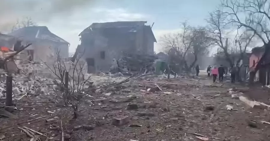 Верещук: российские оккупанты снова обстреляли гуманитарный коридор, много погибших