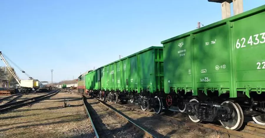 «Укрзализниця» национализирует 15 тысяч российских вагонов