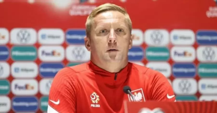 Футболист сборной Польши приобрел машину скорой помощи для украинских детей