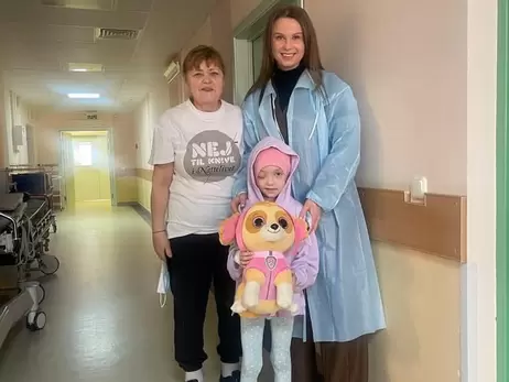 Білоруські лікарі врятували 5-річну українку, яку розстріляли російські окупанти