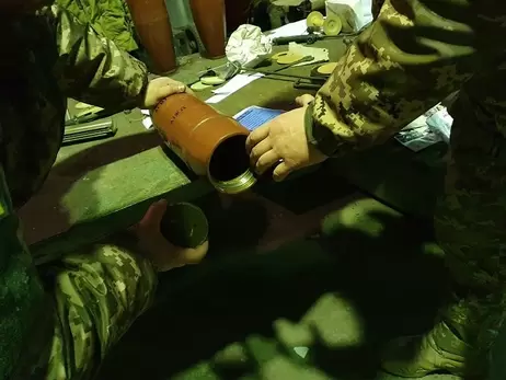 Закарпатский легион обстреливает российских солдат спецснарядами с предложением сдаться