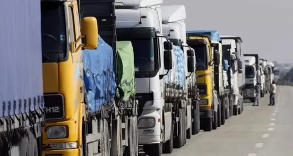 Мининфраструктуры оптимизировало транспортировку гумпомощи в Украину: что сделано