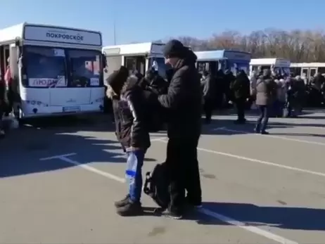 В Запорожье прибыли еще 500 мариупольцев – Кирилл Тимошенко