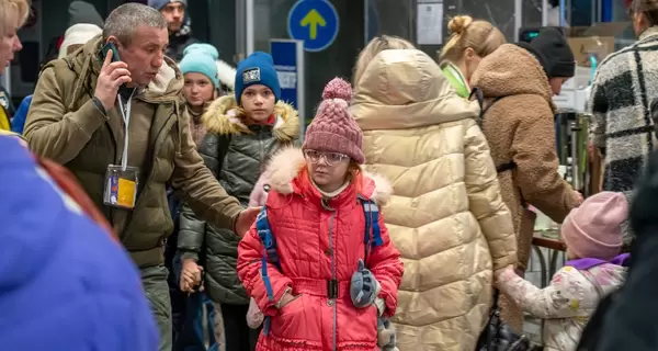 Україна погодила роботу восьми гуманітарних коридорів у трьох регіонах