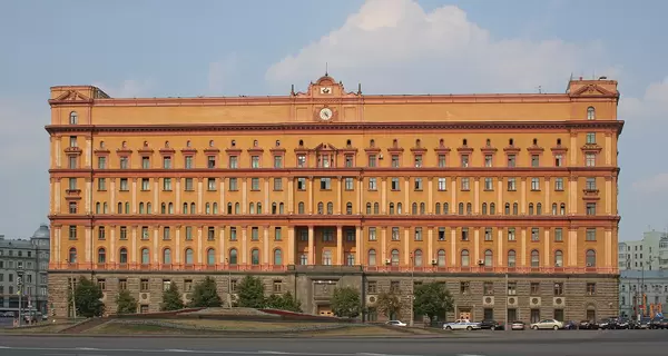 В Москве студента МГИМО задержали, обвинив в шпионаже за украинскими “политологами” и “журналистами”