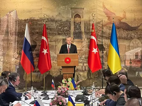 У Стамбулі розпочалися переговори України та Росії