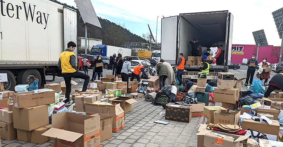 В словацком Кошице заработал гуманитарный хаб для помощи Украине
