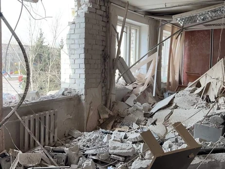 Лисичанск: Российские оккупанты обстреляли многоэтажку и детский сад, есть погибшие