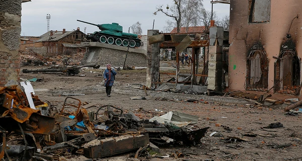Жители Тростянца: Боев нет, но россияне оставили много мин и растяжек