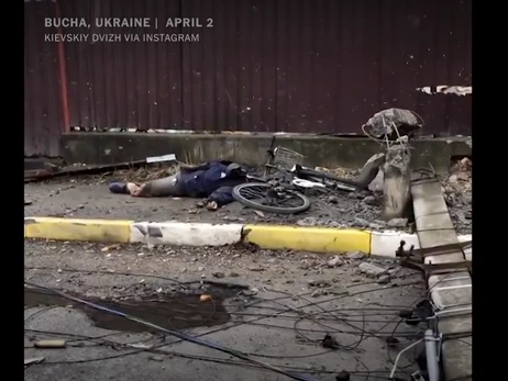 В The New York Times опубликовали видео убийства россиянами велосипедиста в Буче