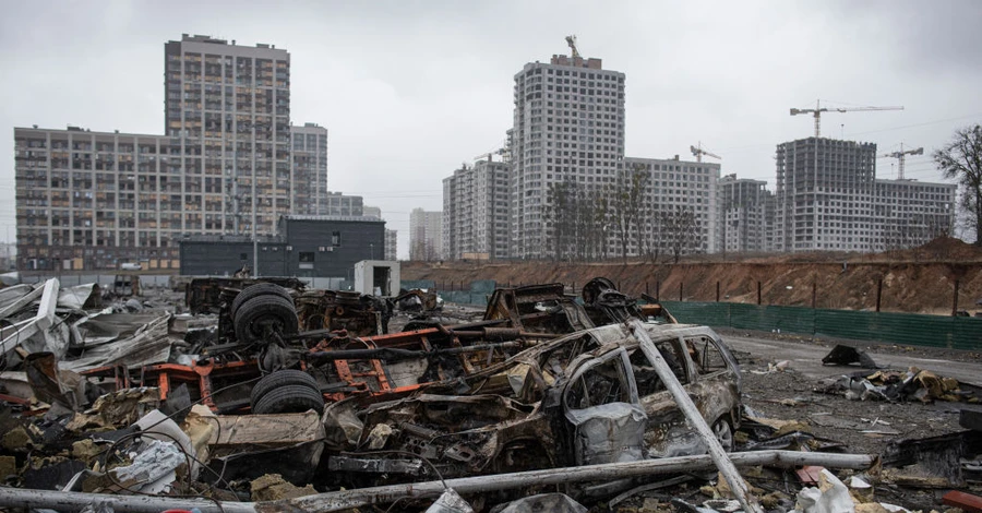 За время войны в Киеве погибли 89 человек, возвращаться в столицу рано