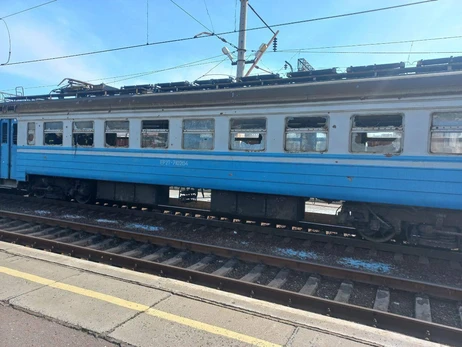 Після удару по залізничному вокзалу Краматорська Укрзалізниця продовжить евакуацію зі Слов'янська та Покровська