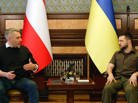 В Киев на поезде из Польши приехал лидер Австрии и встретился с Владимиром Зеленским
