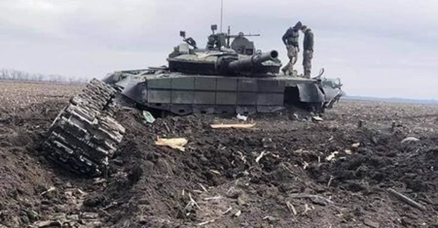 Генштаб ВСУ: Враг завершает подготовку к наступлению на Донбасс, а Мариуполь и Изюм пытаются взять под контроль