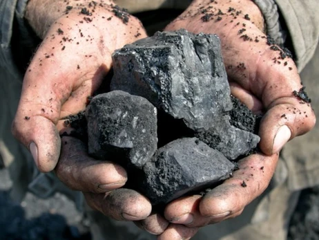 Польща заборонила закупівлю російського вугілля