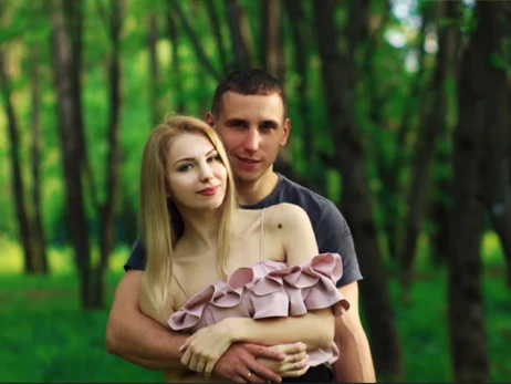 Журналисты нашли жену российского военного, которая советовала ему 