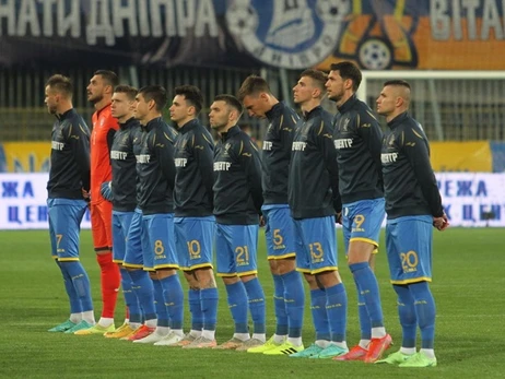 Збірна України оголосила склад для підготовки до плей-офф відбору на ЧС-2022: Довбик, Бесєдін, Гармаш та інші