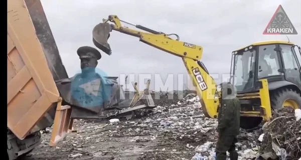 В Харькове военные на глазах у чиновников демонтировали памятник Жукову и отвезли на свалку