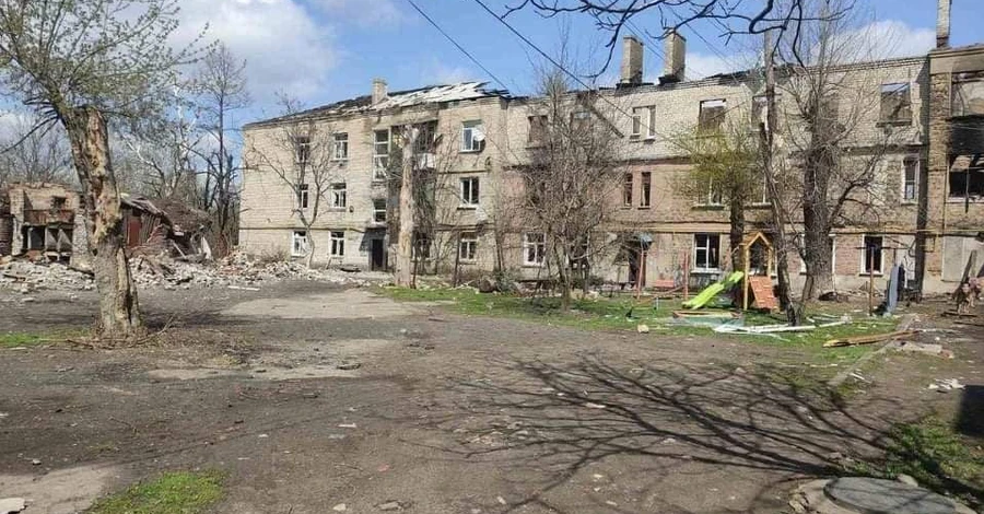 Луганщина: російські військові наступають у районі Попасної. Під обстріл потрапив Новодружеськ