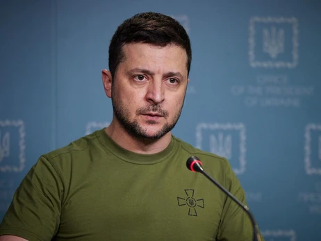 Зеленский прокомментировал заявления Кремля о задержке переговоров: Песков сам с собой играет в футбол