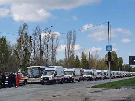 Эвакуация из Мариуполя: из окруженного города выехали четыре автобуса, они уже едут в Васильевку