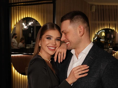 Блогер Саша Пустовит выходит замуж: Я сказала 