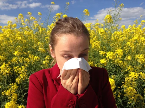 Сезон алергії: стрес посилює неприємні симптоми