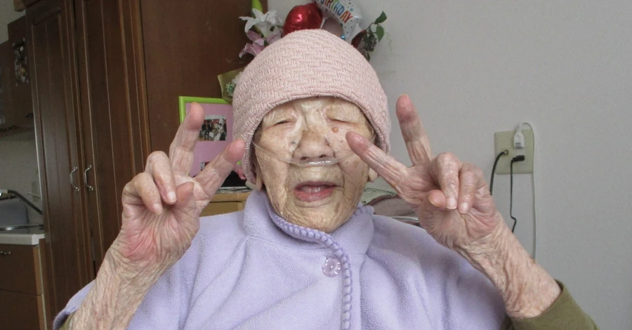 В Японии на 120-м году жизни умер самый старый человек в мире