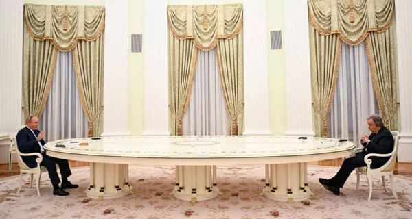 Путин принял Генсека ООН за знаменитым шестиметровым столом