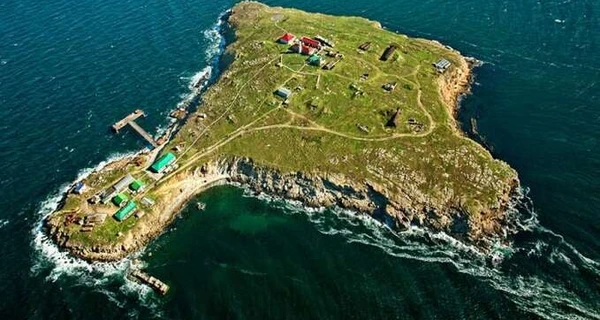 ЗСУ вдарили по російських позиціях на острові Зміїний, потрапивши до пункту управління