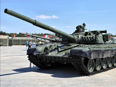 Польща передала Україні 200 танків та багато БМП