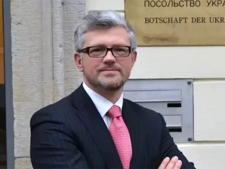 Посол Мельник - Шольцу: Розігрувати скривджену ковбасу - не по-державному