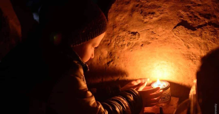  8-летний мальчик вел дневник в блокадном Мариуполе: Умерли две собаки, бабушка Галя и любимый город