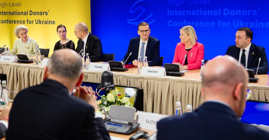 На конференції у Варшаві європейські лідери зібрали для України 6,5 млрд доларів