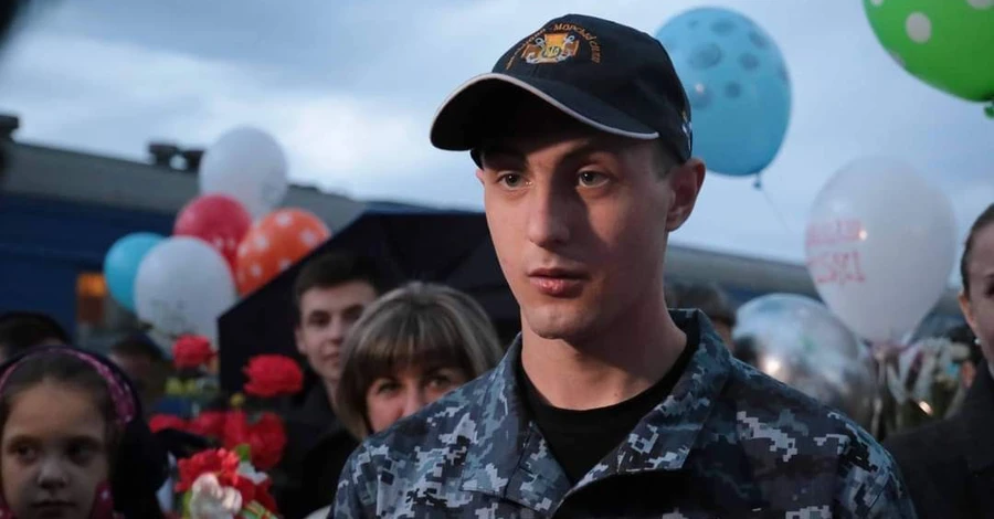 Російські війська вдруге захопили в полон українських моряків з буксиру 