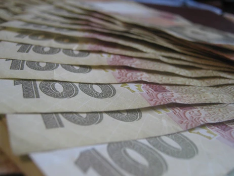 Керівництво НСТУ, незважаючи на війну, продовжує отримувати зарплати понад 170 тис. гривень