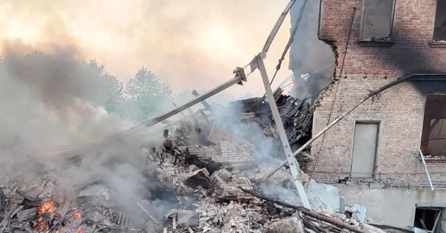 В результате авиаудара по школе в Луганской области могли погибнуть 60 человек
