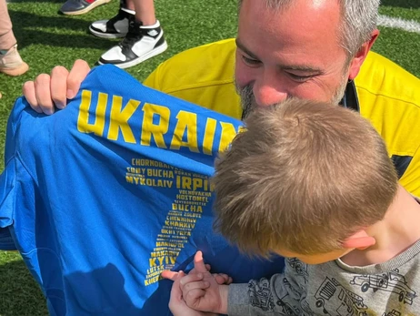 Украина сыграет товарищеские матчи перед отбором на ЧМ-2022 в новой форме