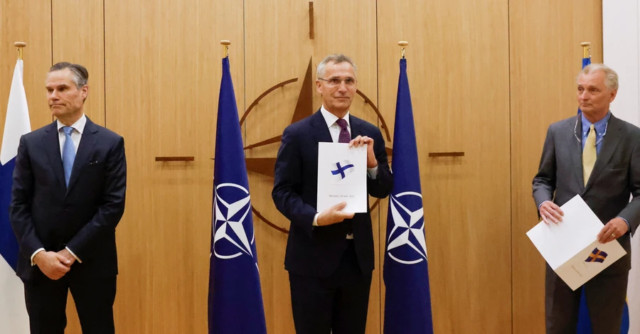 Генсек НАТО принял заявки Швеции и Финляндии