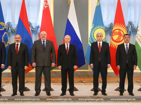 На саммите ОДКБ Путин анонсировал военные учения в Казахстане, Киргизии и Таджикистане