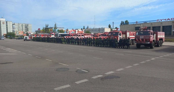 В Енергодарі російські окупанти напали на рятувальників, які вийшли на протест після викрадення їхнього начальника