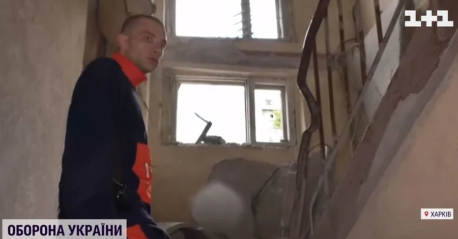 Харків'янин залишився у будинку, в який сім разів влучали ракети, щоб стежити за квартирами сусідів