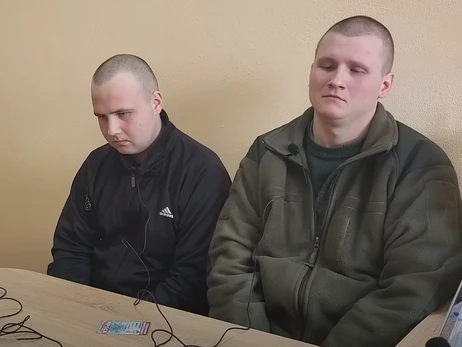 Ще двом російським військовослужбовцям оприлюднять вирок, прокурори попросили 12 років